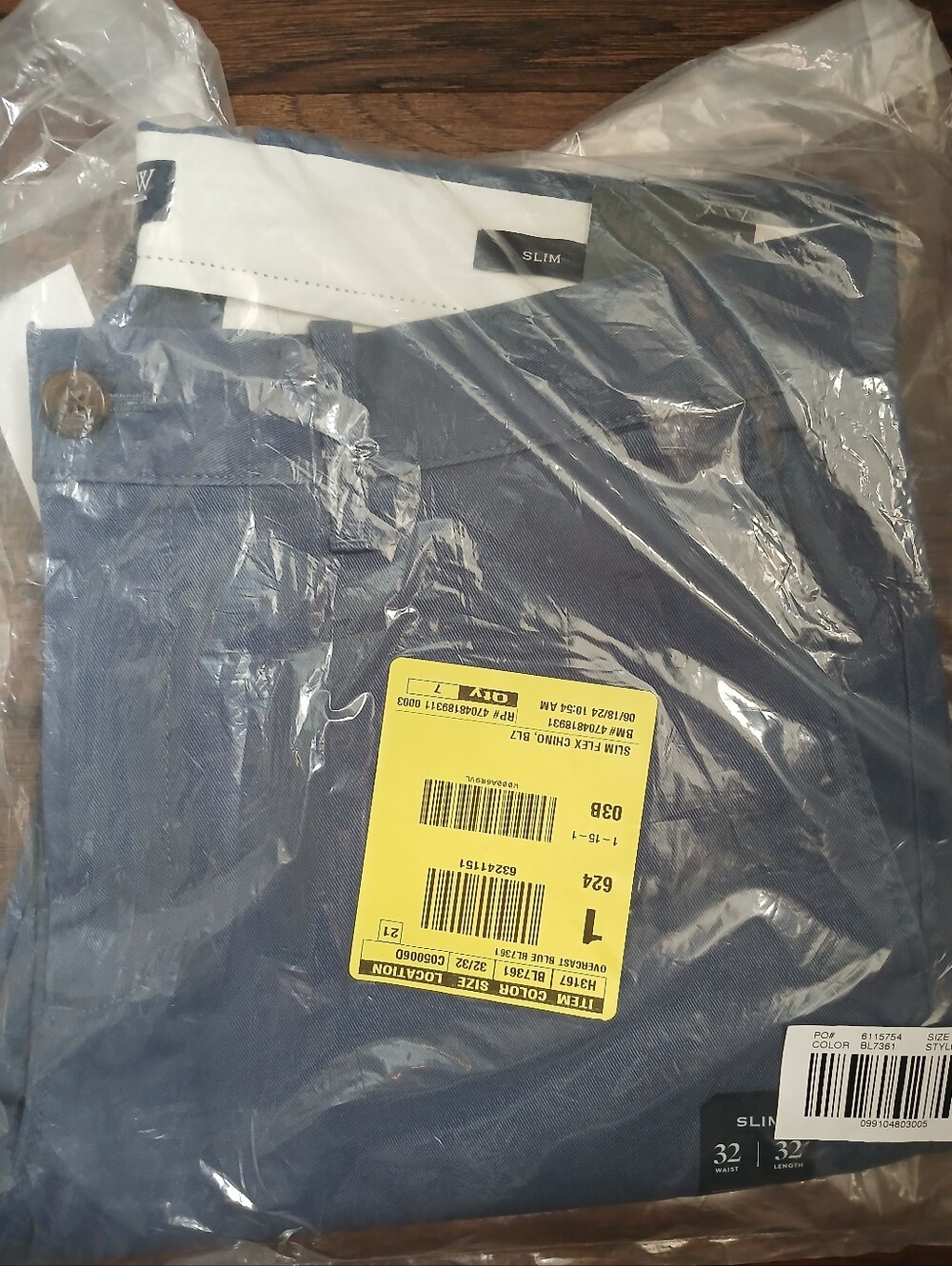 NWT Slimflex Chino